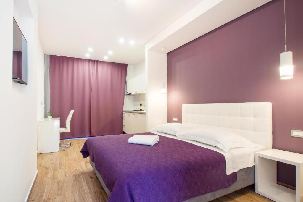 Bed & Breakfast Pino Подстрана Экстерьер фото